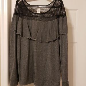 Long sleeve active wear shirt